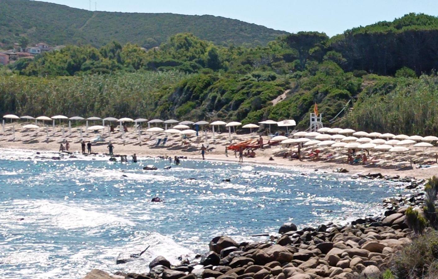 Gli Oleandri Di Calarossa - 5M Walk To The Beach Isola Rossa Exterior foto